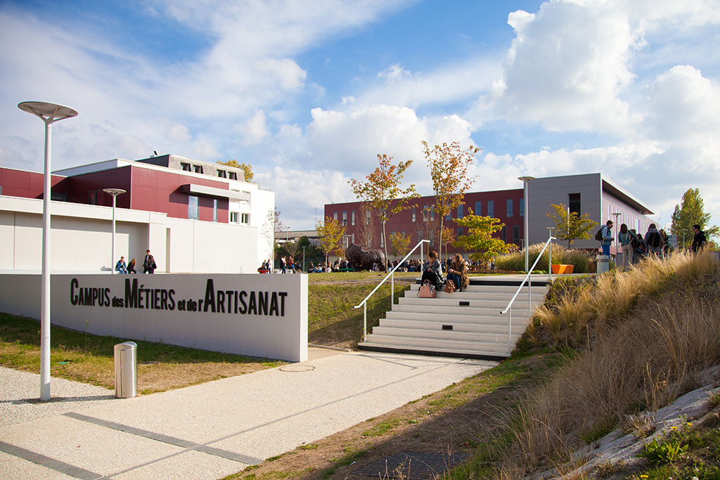 Vie Au Campus Campus Des Métiers Et De Lartisanat Indre Et Loire